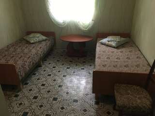 Гостевой дом U Ruslana Геническая Горка Двухместный номер с 2 отдельными кроватями и собственной ванной комнатой-5